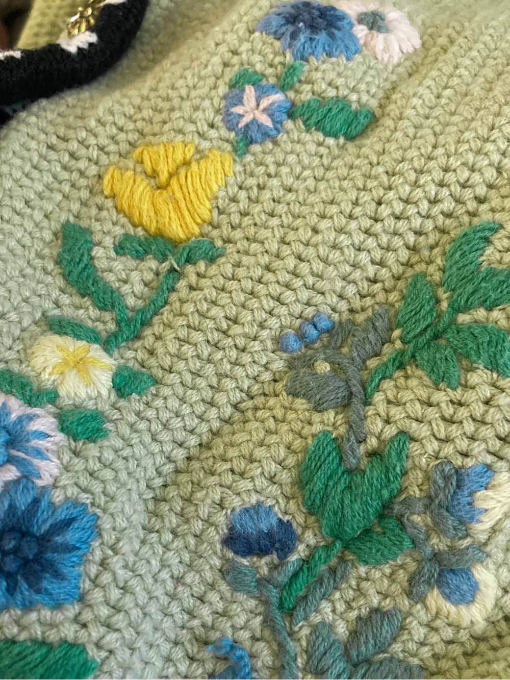 QUACKER FACTORY Vintage Bumblebee & Flower Embroidered Sweater Vest - Size 1X - Picture 4 of 8